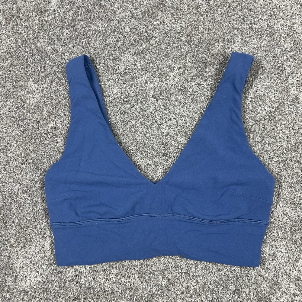 Lululemon Sports Bra Womens Size 4-6 Blue Align Reversible Scoop V Neck Yoga Top